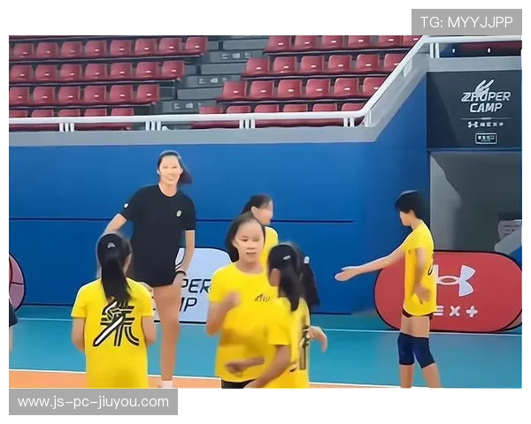 朱婷回乡捐建希望小学,孩子们叫她“朱老师” 朱婷回乡捐建希望小学,孩子们叫她“朱老师”